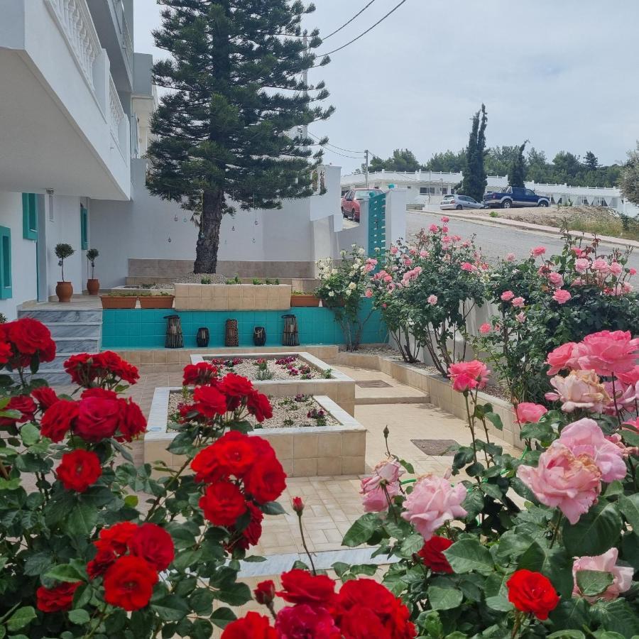 Arocaria - Faliraki Peaceful Apartments ภายนอก รูปภาพ